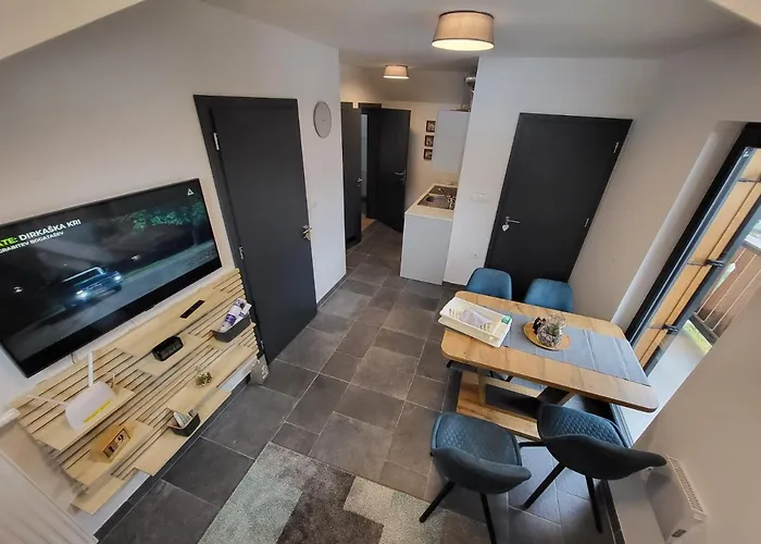 Apartament Apartma A1 Golte